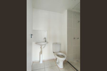 Apartamento à venda com 47m², 2 quartos e sem vaga Apartamento à venda com 47m², 2 quartos e sem vagaBanheiro Corredor