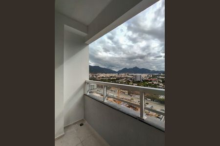 Apartamento à venda com 47m², 2 quartos e sem vaga Apartamento à venda com 47m², 2 quartos e sem vagaVaranda da Sala