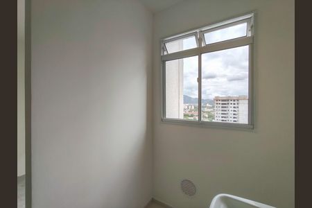 Apartamento à venda com 47m², 2 quartos e sem vaga Apartamento à venda com 47m², 2 quartos e sem vagaCozinha e Área de Serviço