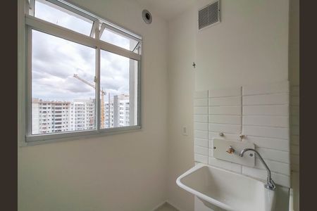 Apartamento à venda com 47m², 2 quartos e sem vaga Apartamento à venda com 47m², 2 quartos e sem vagaCozinha e Área de Serviço