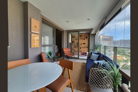 Apartamento à venda com 125m², 2 quartos e 2 vagas Apartamento à venda com 125m², 2 quartos e 2 vagasVaranda da Sala