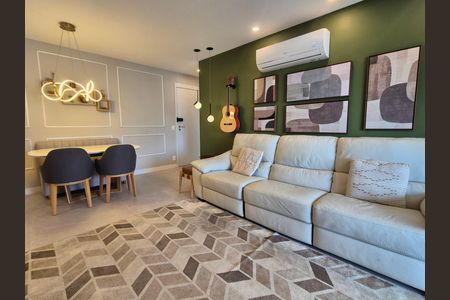Apartamento à venda com 125m², 2 quartos e 2 vagas Apartamento à venda com 125m², 2 quartos e 2 vagasSala