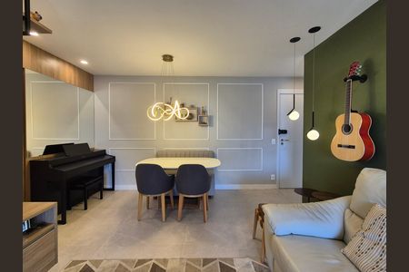Sala de apartamento à venda com 2 quartos, 125m² em Barra da Tijuca, Rio de Janeiro