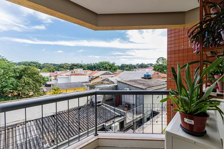 Apartamento à venda com 178m², 3 quartos e 3 vagas Apartamento à venda com 178m², 3 quartos e 3 vagasSuite 01 - Varanda