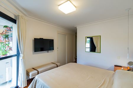 Apartamento à venda com 178m², 3 quartos e 3 vagas Apartamento à venda com 178m², 3 quartos e 3 vagasSuite 01