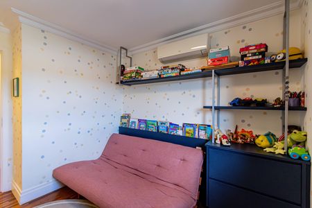 Apartamento à venda com 178m², 3 quartos e 3 vagas Apartamento à venda com 178m², 3 quartos e 3 vagasSuite 03