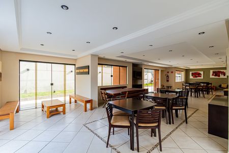 Apartamento à venda com 178m², 3 quartos e 3 vagas Apartamento à venda com 178m², 3 quartos e 3 vagasÁrea comum - Salão de festas