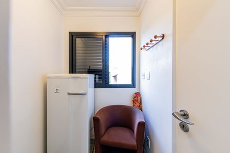 Apartamento à venda com 178m², 3 quartos e 3 vagas Apartamento à venda com 178m², 3 quartos e 3 vagasLavanderia - Quarto de serviço