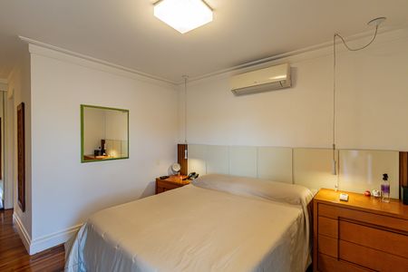 Apartamento à venda com 178m², 3 quartos e 3 vagas Apartamento à venda com 178m², 3 quartos e 3 vagasSuite 01