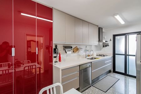 Apartamento à venda com 178m², 3 quartos e 3 vagas Apartamento à venda com 178m², 3 quartos e 3 vagasCozinha