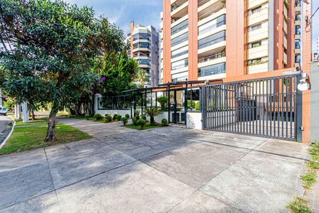 Apartamento à venda com 178m², 3 quartos e 3 vagas Apartamento à venda com 178m², 3 quartos e 3 vagasFachada