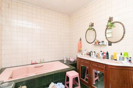 Casa à venda com 1003m², 4 quartos e 4 vagasBanheiro do Quarto 3