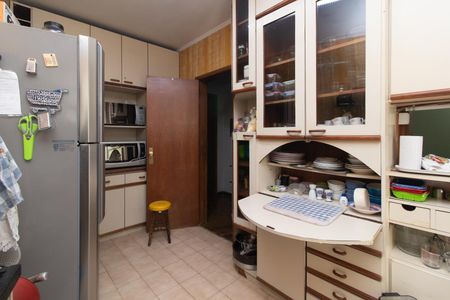 Casa à venda com 1003m², 4 quartos e 4 vagasCozinha