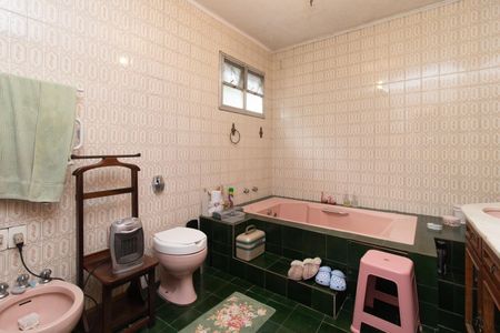 Casa à venda com 1003m², 4 quartos e 4 vagasBanheiro do Quarto 3