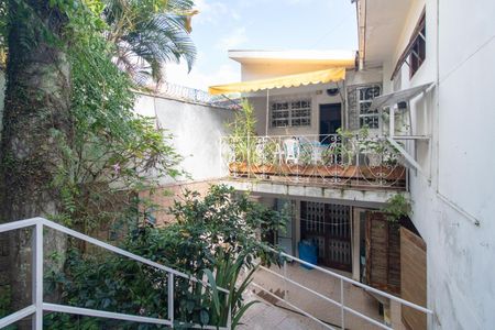 Casa à venda com 1003m², 4 quartos e 4 vagasQuintal