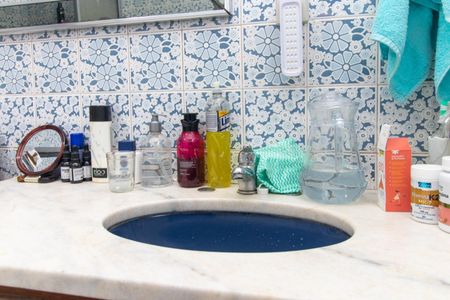 Casa à venda com 1003m², 4 quartos e 4 vagasBanheiro Social