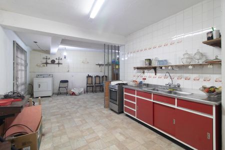 Casa à venda com 1003m², 4 quartos e 4 vagasCozinha - Casa 2
