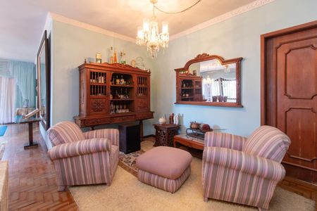 Casa à venda com 1003m², 4 quartos e 4 vagasSala