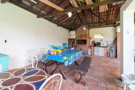 Casa à venda com 1003m², 4 quartos e 4 vagasQuintal