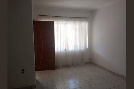 SALA de casa à venda com 3 quartos, 200m² em Centro, Osasco