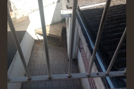 VISTA de casa à venda com 3 quartos, 200m² em Centro, Osasco