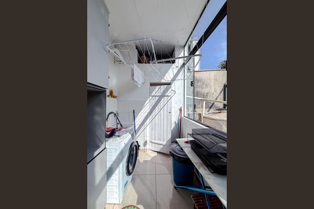 Casa à venda com 126m², 3 quartos e sem vagaÁrea de Serviço