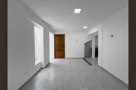 Sala/Quarto de kitnet/studio para alugar com 1 quarto, 35m² em Vila Dom Pedro I, São Paulo
