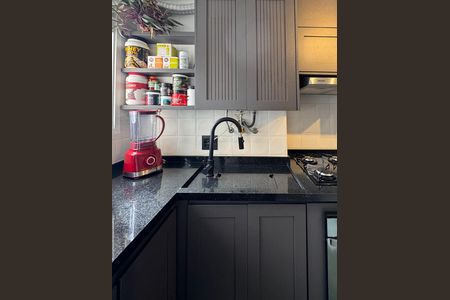 Apartamento à venda com 64m², 3 quartos e 1 vagaÁrea de Serviço