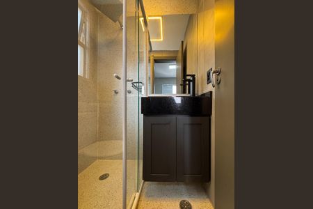 Apartamento à venda com 64m², 3 quartos e 1 vagaBanheiro - Suíte