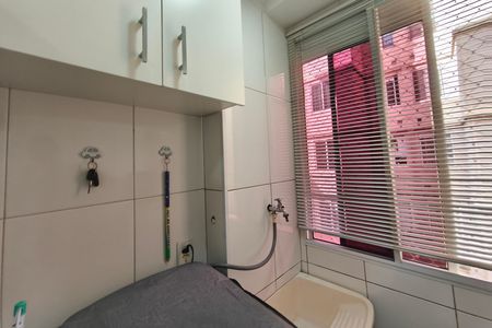 Apartamento à venda com 47m², 2 quartos e 1 vagaÁrea de Serviço