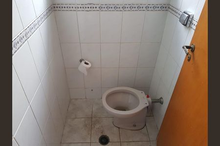 Casa à venda com 150m², 3 quartos e 2 vagas Casa à venda com 150m², 3 quartos e 2 vagasWC