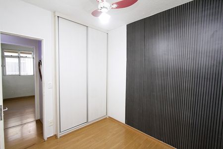 Apartamento à venda com 65m², 3 quartos e 1 vagaQuarto 2