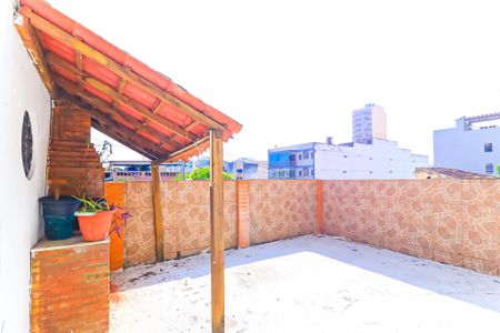 Casa para alugar com 80m², 2 quartos e sem vagaÁrea comum