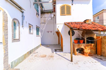 Casa para alugar com 80m², 2 quartos e sem vagaÁrea comum