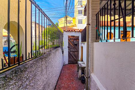 Casa para alugar com 80m², 2 quartos e sem vagaEntrada