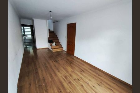 Casa à venda com 80m², 2 quartos e 2 vagas