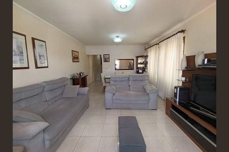 Casa à venda com 3 quartos, 215m² em Jardim Esmeralda, São Paulo