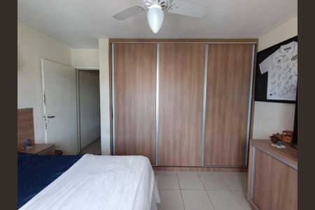 Casa à venda com 215m², 3 quartos e 4 vagas