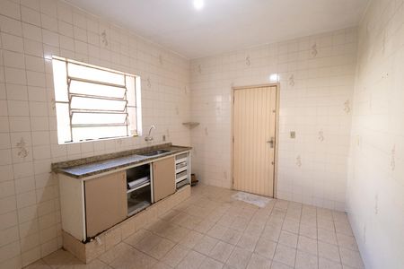 Cozinha de casa para alugar com 2 quartos, 187m² em Parque Itamarati, Jacareí