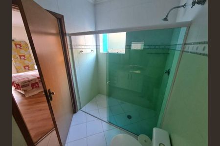 Casa à venda com 384m², 5 quartos e 6 vagas