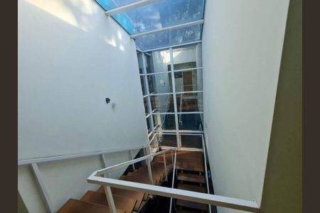 Casa à venda com 384m², 5 quartos e 6 vagas