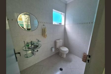 Casa à venda com 384m², 5 quartos e 6 vagas