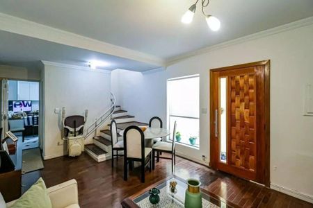 Casa à venda com 198m², 3 quartos e 2 vagas
