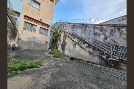 Casa à venda com 373m², 3 quartos e 4 vagas