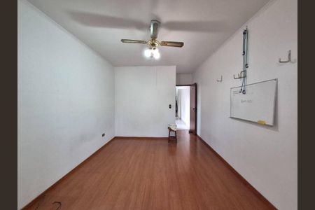 Casa à venda com 373m², 3 quartos e 4 vagas