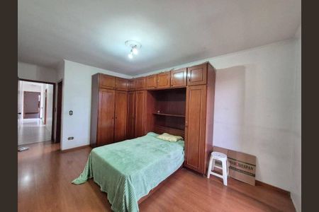 Casa à venda com 373m², 3 quartos e 4 vagas