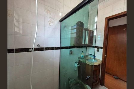 Casa à venda com 373m², 3 quartos e 4 vagas
