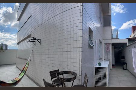 Apartamento para alugar com 120m², 3 quartos e 3 vagas Apartamento para alugar com 120m², 3 quartos e 3 vagasÁrea externa