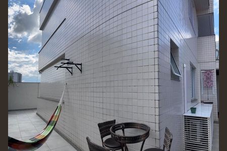 Apartamento para alugar com 120m², 3 quartos e 3 vagas Apartamento para alugar com 120m², 3 quartos e 3 vagasÁrea externa