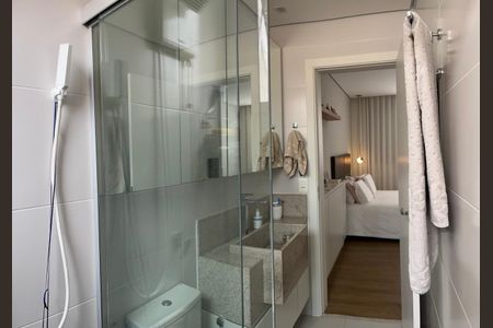 Apartamento para alugar com 120m², 3 quartos e 3 vagas Apartamento para alugar com 120m², 3 quartos e 3 vagasBanheiro